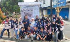 Kelompok KKN UIN RIL 103 Laksanakan Pembuatan dan Pemasangan Peta Kelurahan Beringin Raya