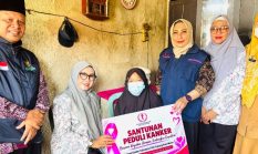 YKI Kota Metro Bersama BAZNAS dan TP PKK Gelar Bakti Sosial Kunjungan Rumah Penintas Kanker Payudara dan Serviks